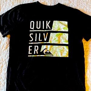 Youth Large Quiksilver Tee